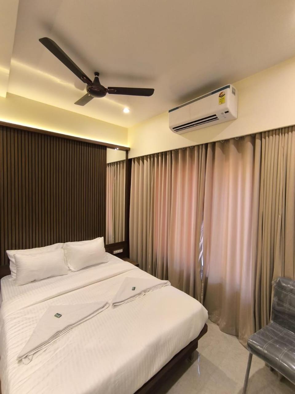 Sharan Residency Hotel Navi Mumbai Exterior photo