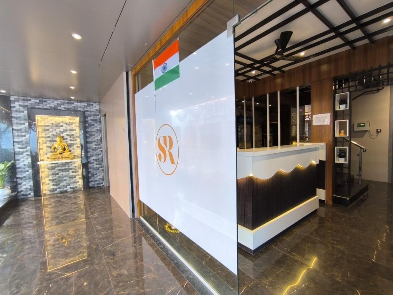 Sharan Residency Hotel Navi Mumbai Exterior photo